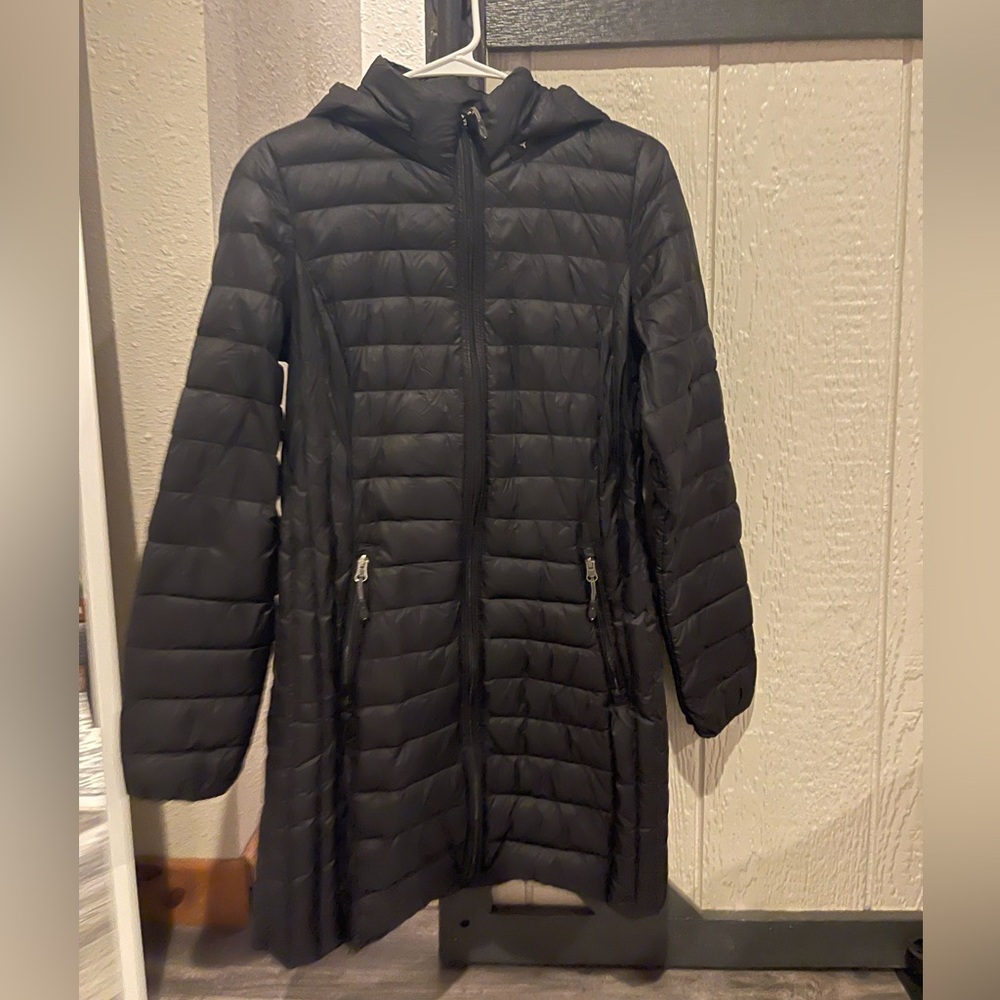 Women’s Ultra-Light Down Packable Jacket